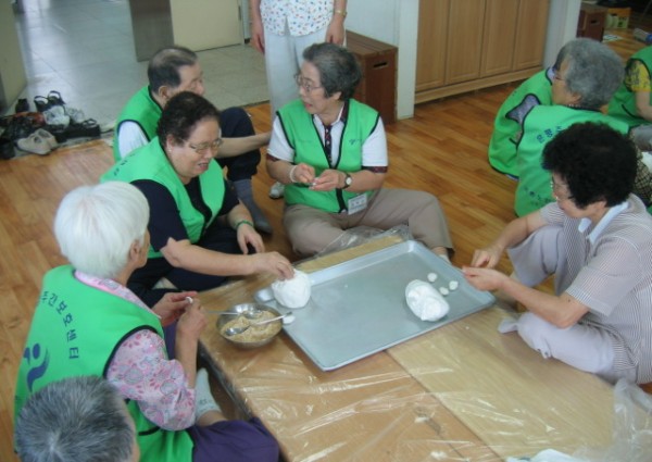 2008년 한가위 맞이 합동차례지내기 및 사랑의 송편만들기 이미지