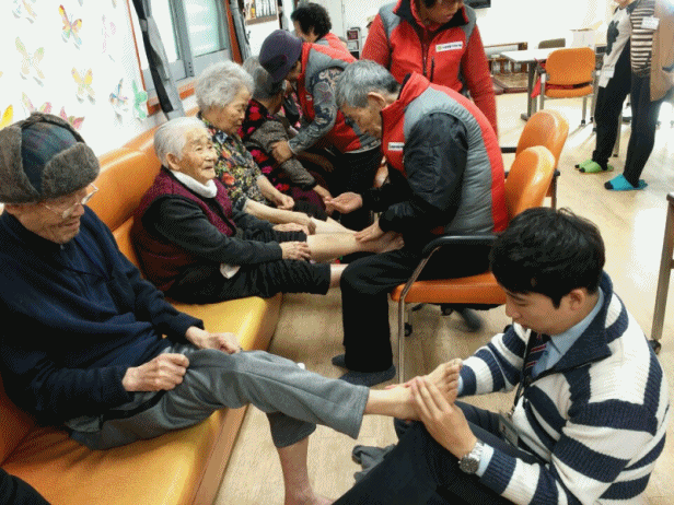 역촌노인복지센터 개관 1주년 기념행사 이미지