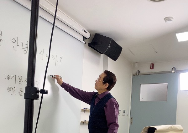 [자원봉사]  2019 추석맞이 봉사자님께 감사 선물 전달 이미지